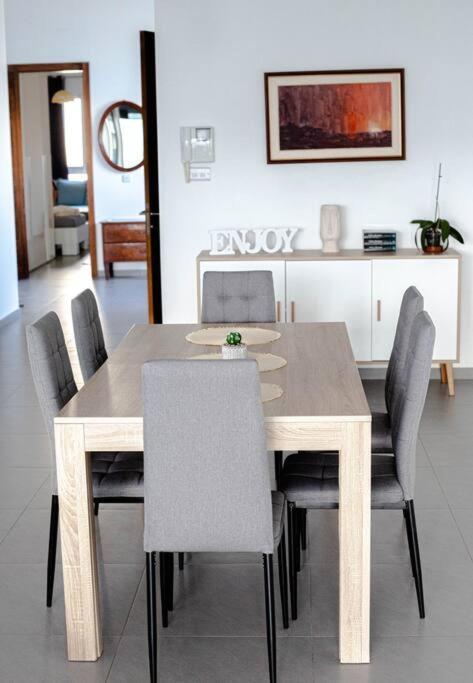 Seafront Two Bedroom Apartment San Ġiljan Extérieur photo
